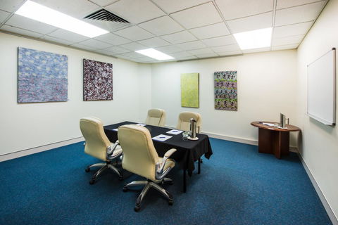Crowne Plaza Alice Springs Lasseters, An IHG Hotel - Accommodation Redcliffe 13