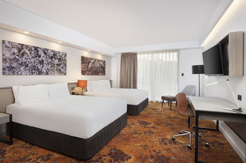 Crowne Plaza Alice Springs Lasseters, An IHG Hotel - Accommodation Redcliffe 7