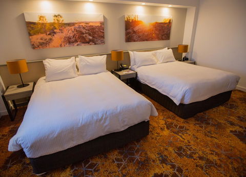Crowne Plaza Alice Springs Lasseters, An IHG Hotel - Accommodation Redcliffe 37