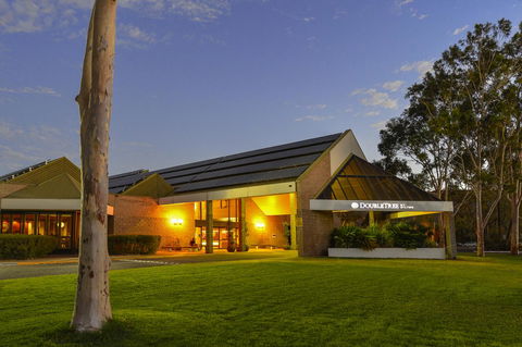 DoubleTree By Hilton Alice Springs - Accommodation Redcliffe 12