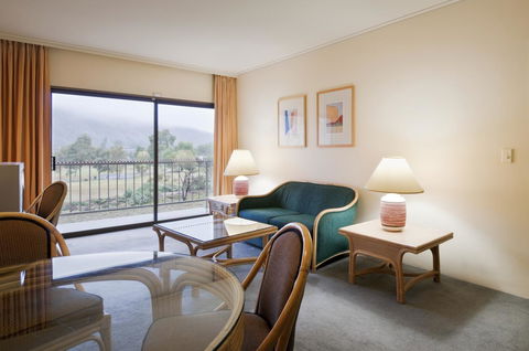 DoubleTree By Hilton Alice Springs - Accommodation Redcliffe 38