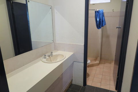 Jump Inn Alice Budget Accommodation - Accommodation Redcliffe 7