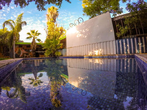 Jump Inn Alice Budget Accommodation - Accommodation Redcliffe 0