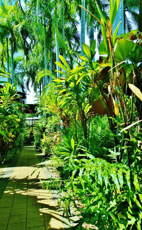 Palms City Resort - Accommodation Redcliffe 14