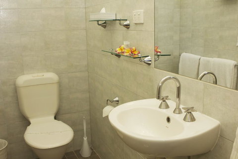 Palms City Resort - Accommodation Redcliffe 18