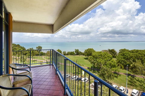 Mantra On The Esplanade - Accommodation Redcliffe 6
