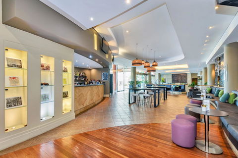 Mantra On The Esplanade - Accommodation Redcliffe 11