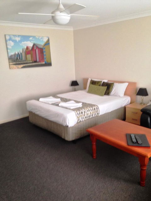 Beaches Serviced Apartments - Accommodation Redcliffe 36