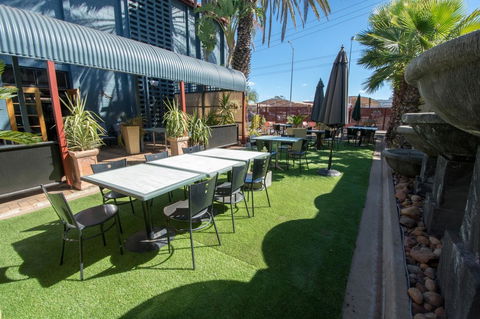 Elkira Court Motel - Accommodation Redcliffe 7