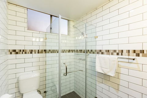 Elkira Court Motel - Accommodation Redcliffe 25
