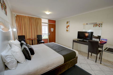 Elkira Court Motel - Accommodation Redcliffe 14