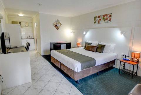 Elkira Court Motel - Accommodation Redcliffe 13