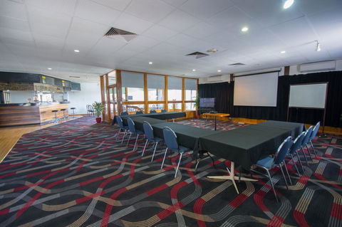 Elkira Court Motel - Accommodation Redcliffe 18