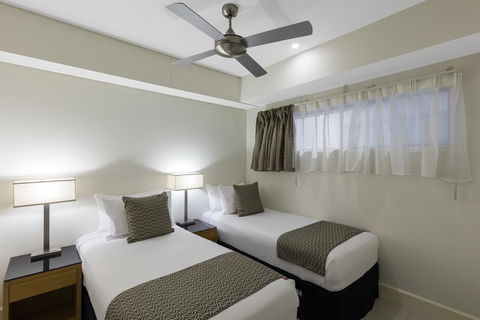 Oaks Darwin Elan Hotel - Accommodation Redcliffe 18
