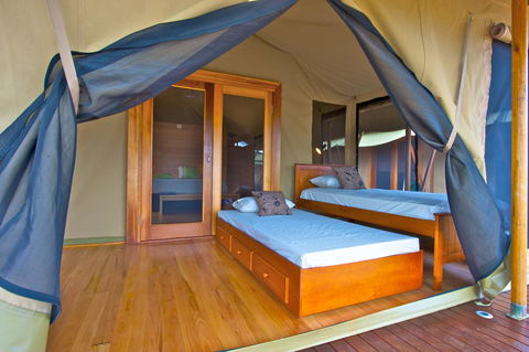 Wildman Wilderness Lodge - Accommodation Redcliffe 8