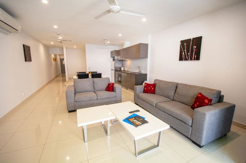 Magnum Serviced Apartments - Accommodation Redcliffe 14