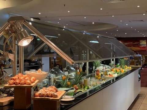 DoubleTree By Hilton Esplanade Darwin - Accommodation Redcliffe 3