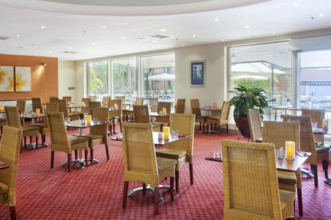 DoubleTree By Hilton Esplanade Darwin - Accommodation Redcliffe 29