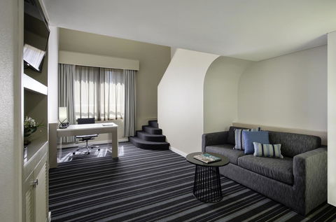 DoubleTree By Hilton Esplanade Darwin - Accommodation Redcliffe 24