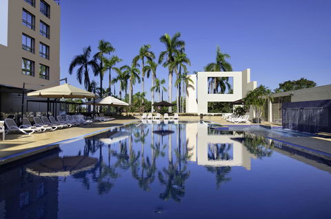 DoubleTree By Hilton Esplanade Darwin - Accommodation Redcliffe 6