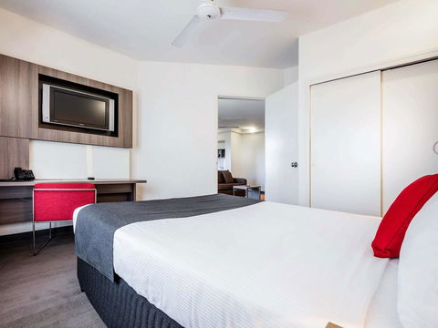 Novotel Darwin CBD - Accommodation Redcliffe 31