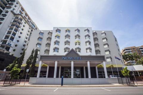 Novotel Darwin CBD - Accommodation Redcliffe 10