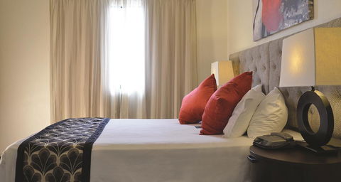 Metro Advance Apartments & Hotel - Accommodation Redcliffe 0