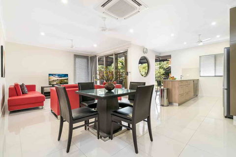 Elsey On Parap - Accommodation Redcliffe 3