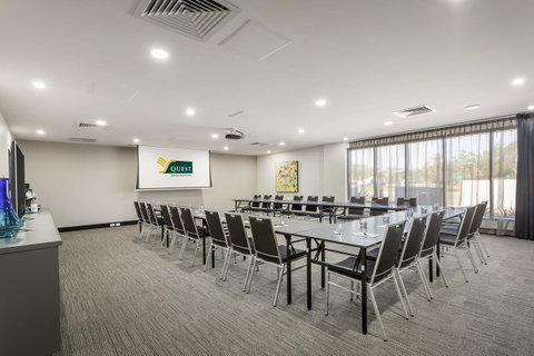 Hudson Berrimah - Accommodation Redcliffe 2