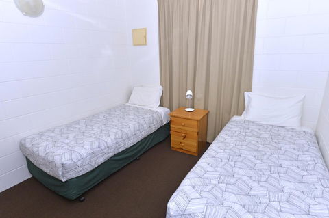City Gardens Apartments - Accommodation Redcliffe 9
