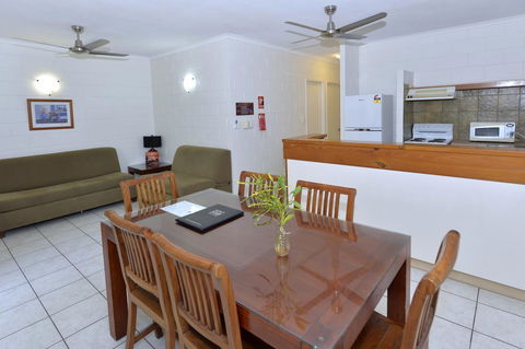 City Gardens Apartments - Accommodation Redcliffe 13
