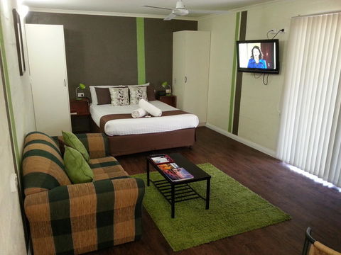 Alice On Todd Apartments - Accommodation Redcliffe 16
