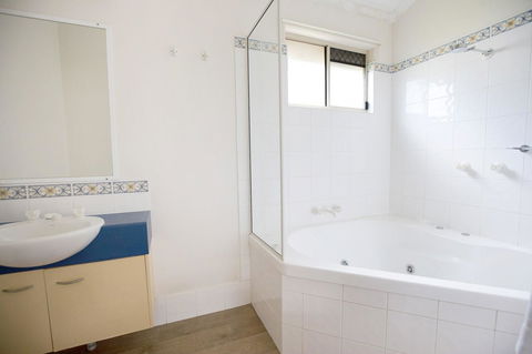 Darwin FreeSpirit Resort - Accommodation Redcliffe 19