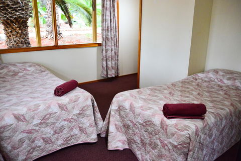 Erldunda Desert Oaks Resort - Accommodation Redcliffe 43