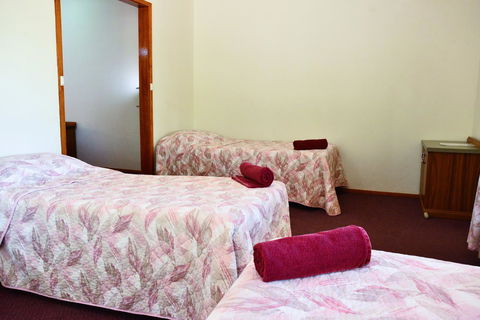 Erldunda Desert Oaks Resort - Accommodation Redcliffe 31