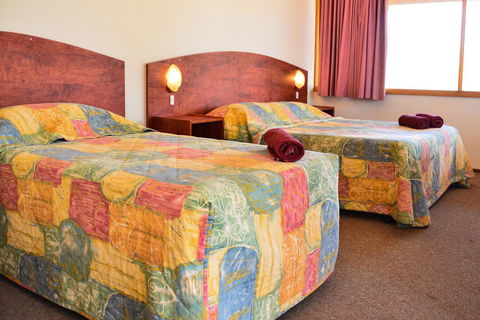 Erldunda Desert Oaks Resort - Accommodation Redcliffe 34