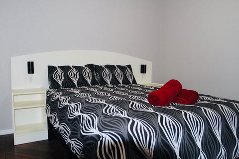 Erldunda Desert Oaks Resort - Accommodation Redcliffe 5