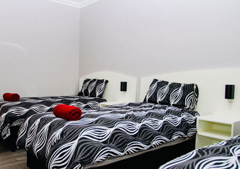 Erldunda Desert Oaks Resort - Accommodation Redcliffe 1