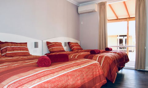 Erldunda Desert Oaks Resort - Accommodation Redcliffe 12