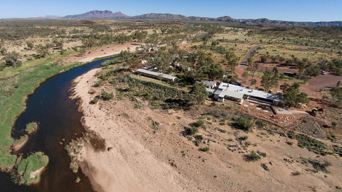 Glen Helen Lodge - Accommodation Redcliffe 7