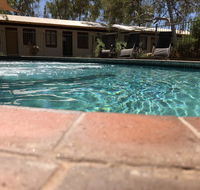 Glen Helen Lodge - Accommodation Redcliffe