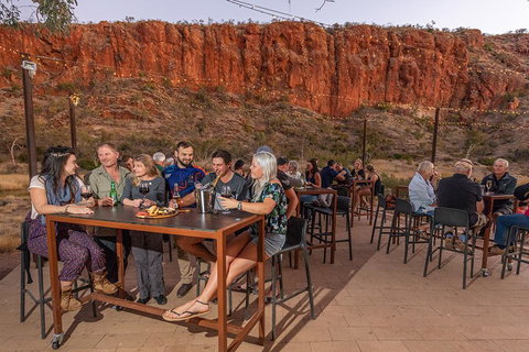Glen Helen Lodge - Accommodation Redcliffe 1