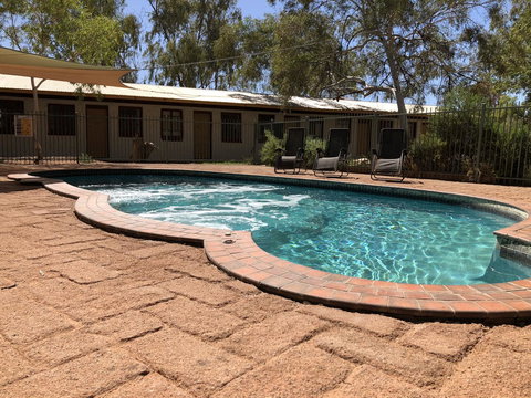 Glen Helen Lodge - Accommodation Redcliffe 24