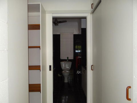 DARWIN'S SHADY ACRES RETREAT - Accommodation Redcliffe 32