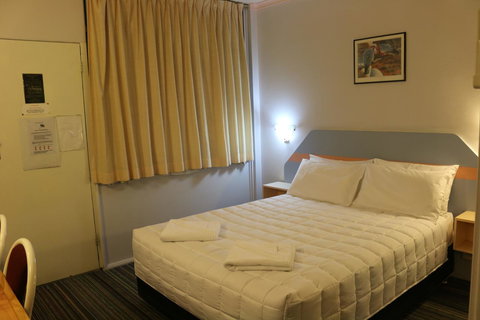 Golden Sands Motor Inn - Accommodation Redcliffe 16