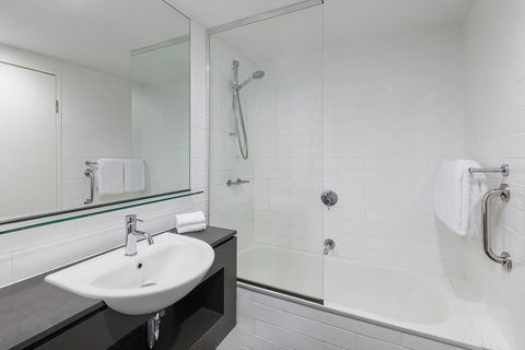 Vibe Hotel Darwin Waterfront - Accommodation Redcliffe 16