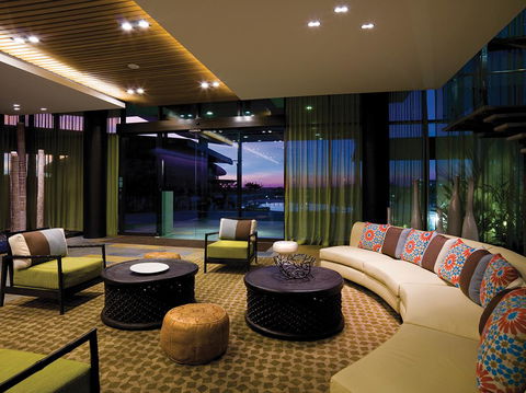 Vibe Hotel Darwin Waterfront - Accommodation Redcliffe 2