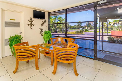 Quality Hotel Darwin Airport - Accommodation Redcliffe 6