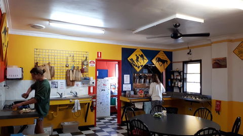 Alice\'s Secret Travellers Inn - Accommodation Redcliffe 28