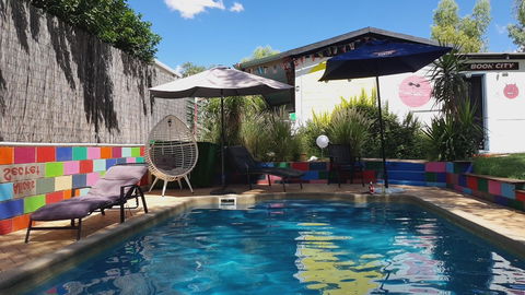 Alice\'s Secret Travellers Inn - Accommodation Redcliffe 19